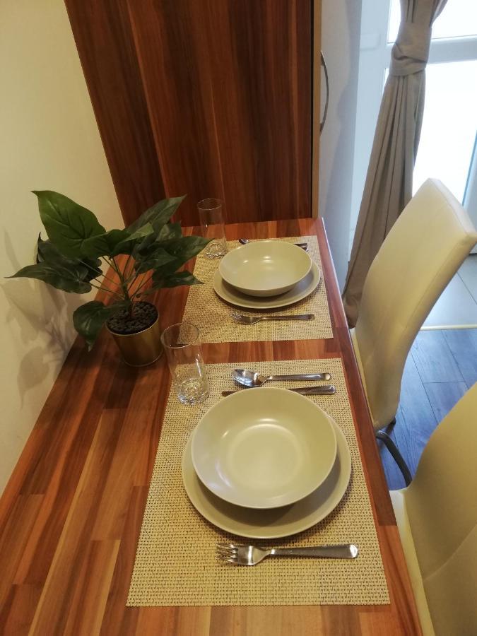 Embassy Studio Apartment Citypark Budapest Exterior foto