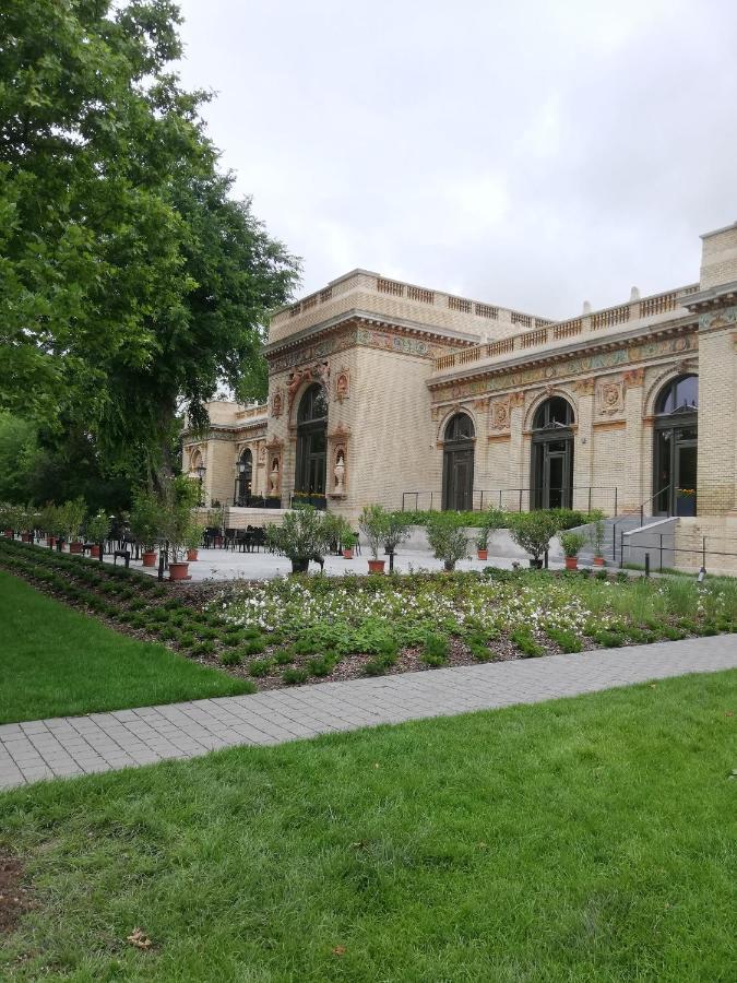 Embassy Studio Apartment Citypark Budapest Exterior foto